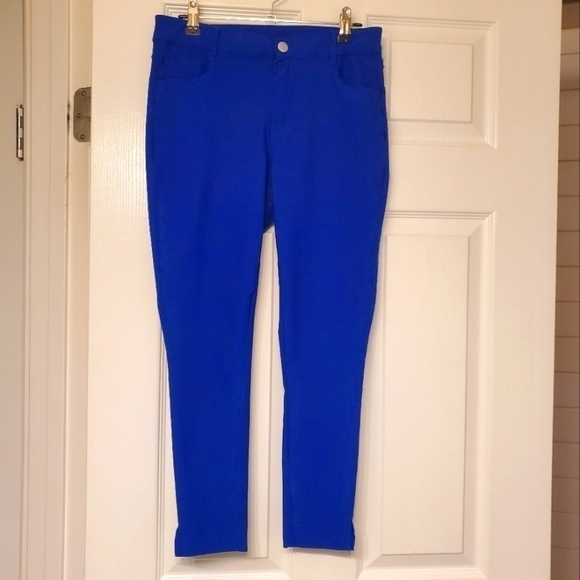⭐️LILY MORGAN STRAIGHT LEG ANKLE JEANS WITH STRETCH LADIES BLUE MEDIUM - Picture 1 of 8
